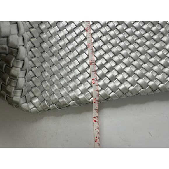 DKNY Giselle Hobo bag with wristlet Silver - Picture 12 of 14